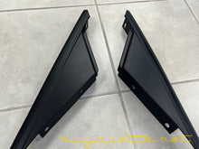 Load image into Gallery viewer, 1999-2004 C5 Corvette FRC/Z06 Hardtop Windshield Side Reveal Moldings

